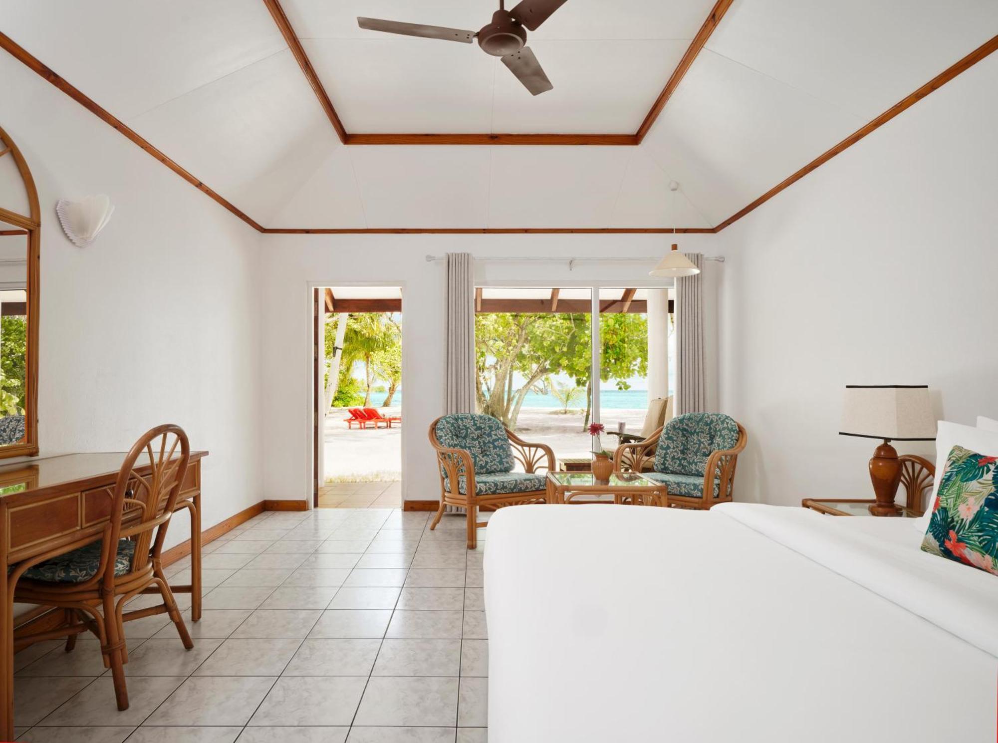 Villa Park Sun Island Resort - Complimentary One Way Domestic Transportation For Stays Of 7 Nights And More 01 April To 30 September 2025 Maamigili Island Room photo